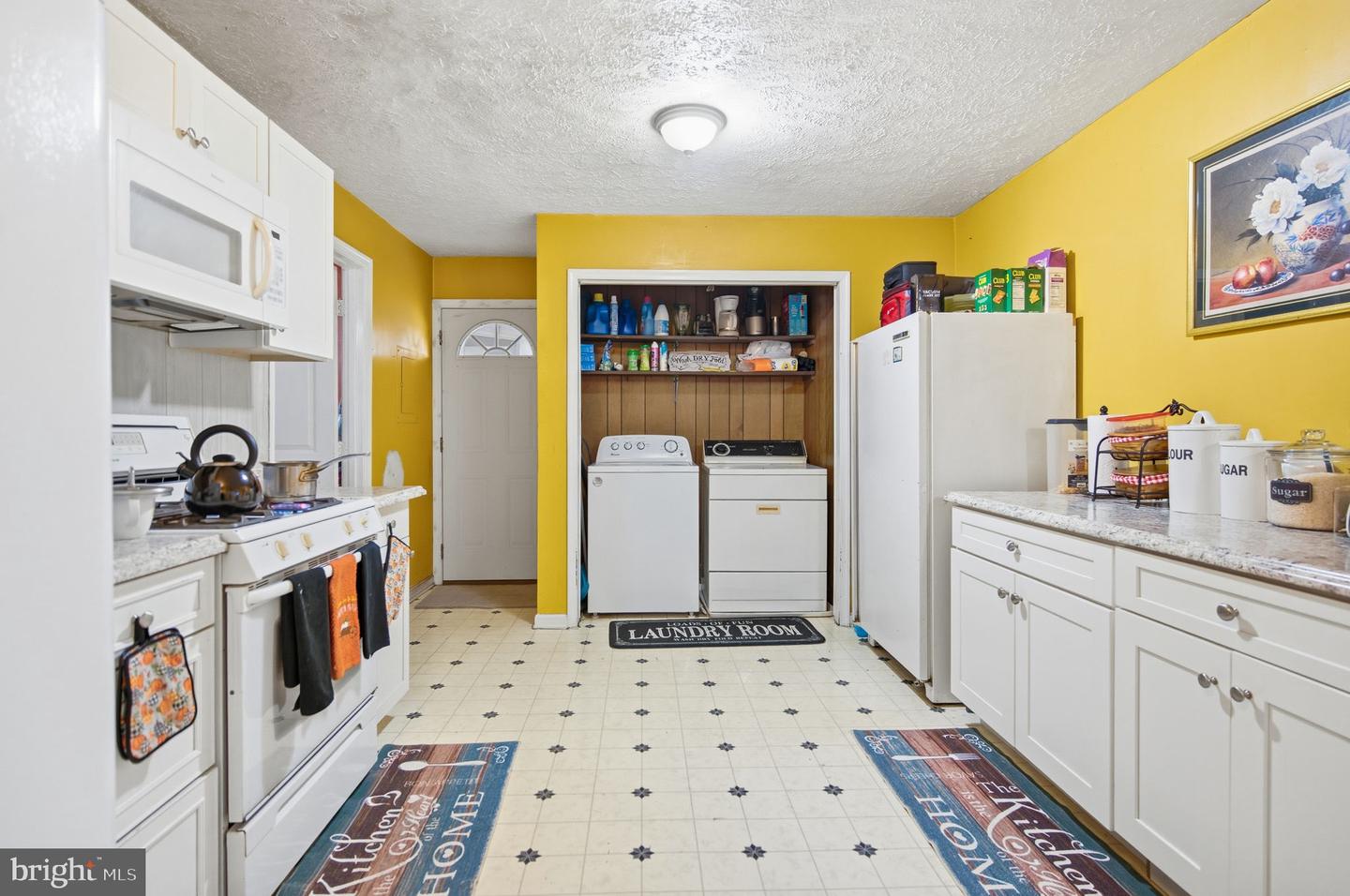 728 GREEN ST, WINCHESTER, Virginia 22601, 4 Bedrooms Bedrooms, ,1 BathroomBathrooms,Residential,For sale,728 GREEN ST,VAWI2009490 MLS # VAWI2009490