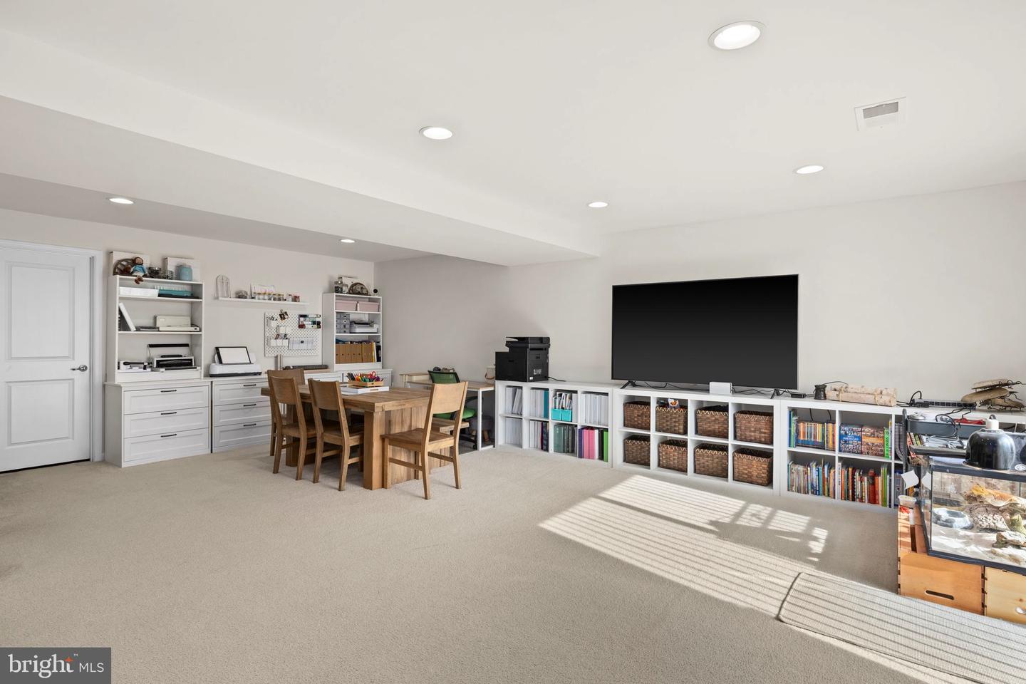 5816 SPRUCE VALLEY DR, FREDERICKSBURG, Virginia 22407, 3 Bedrooms Bedrooms, 18 Rooms Rooms,3 BathroomsBathrooms,Residential,For sale,5816 SPRUCE VALLEY DR,VASP2037674 MLS # VASP2037674