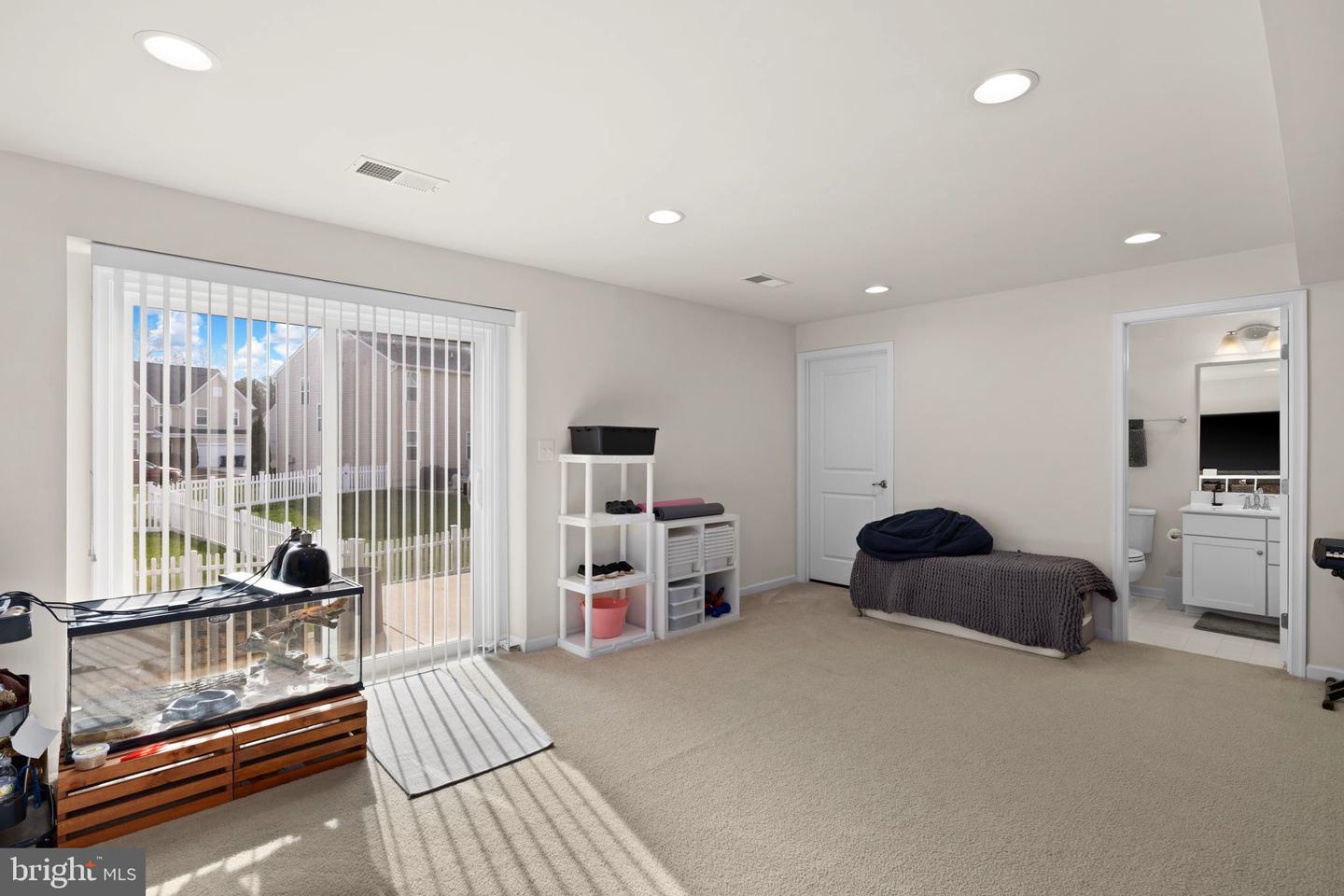 5816 SPRUCE VALLEY DR, FREDERICKSBURG, Virginia 22407, 3 Bedrooms Bedrooms, 18 Rooms Rooms,3 BathroomsBathrooms,Residential,For sale,5816 SPRUCE VALLEY DR,VASP2037674 MLS # VASP2037674