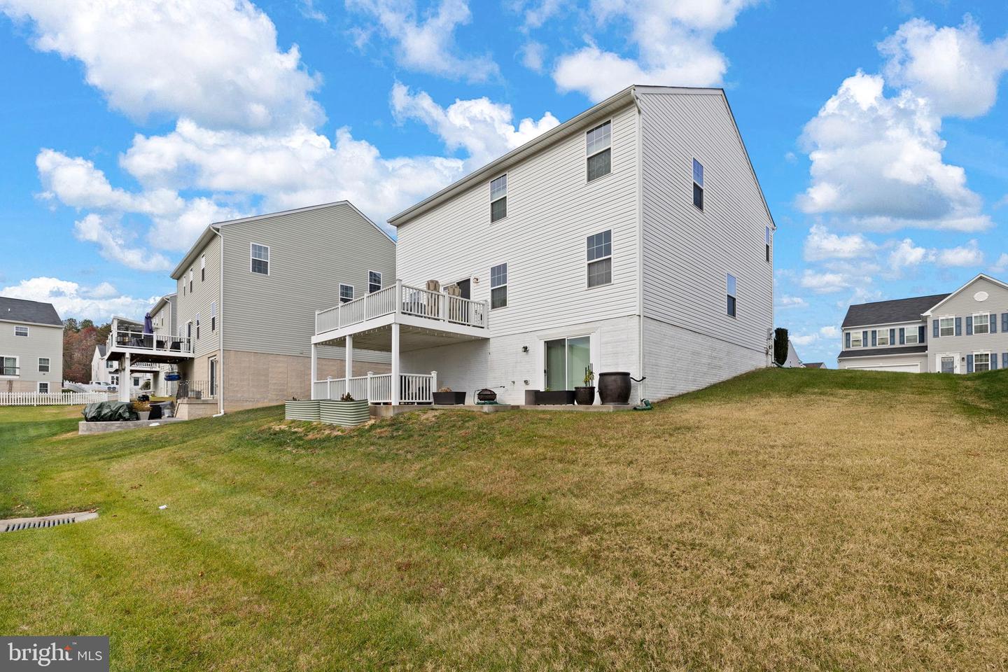 5816 SPRUCE VALLEY DR, FREDERICKSBURG, Virginia 22407, 3 Bedrooms Bedrooms, 18 Rooms Rooms,3 BathroomsBathrooms,Residential,For sale,5816 SPRUCE VALLEY DR,VASP2037674 MLS # VASP2037674