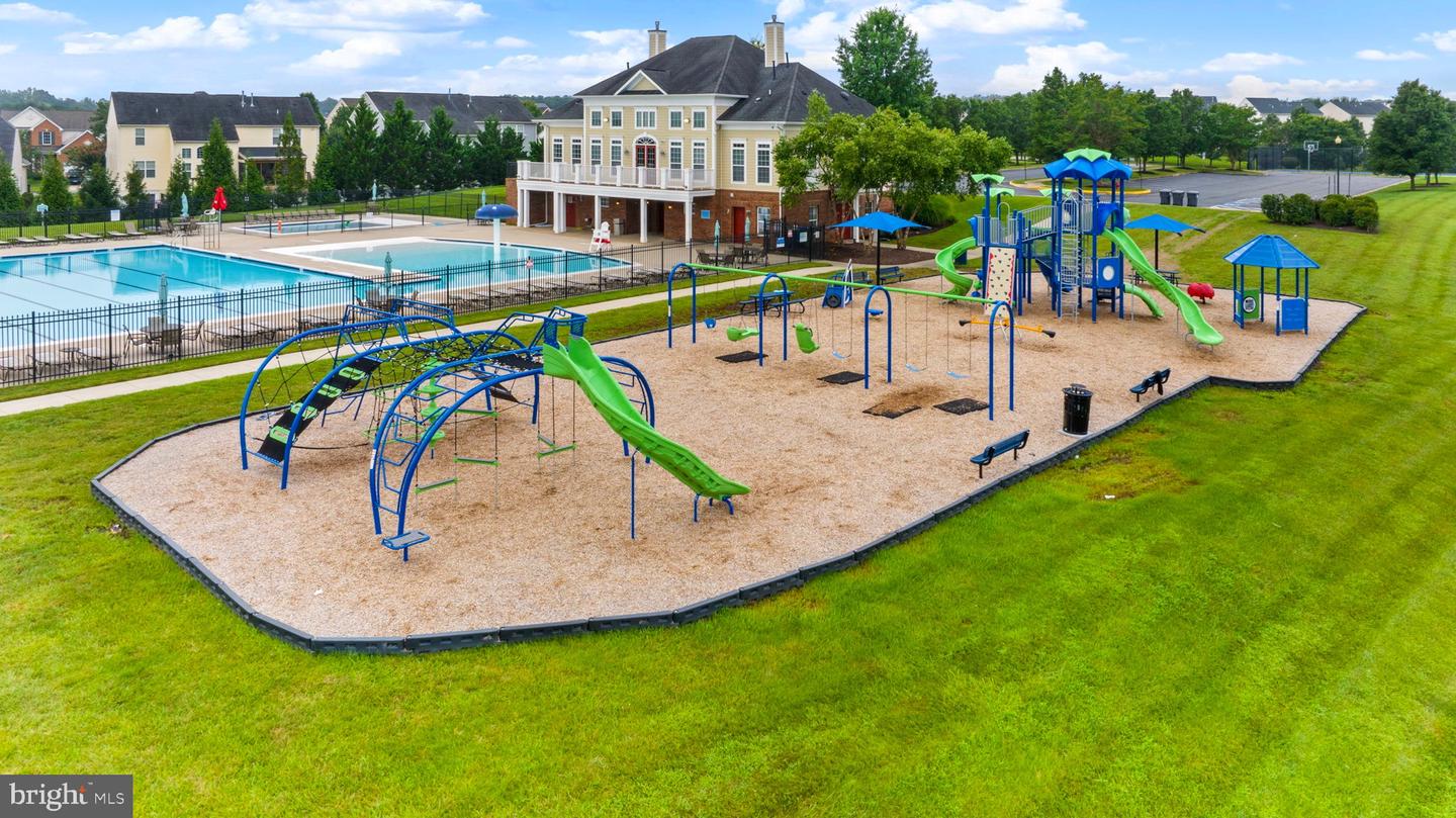 5816 SPRUCE VALLEY DR, FREDERICKSBURG, Virginia 22407, 3 Bedrooms Bedrooms, 18 Rooms Rooms,3 BathroomsBathrooms,Residential,For sale,5816 SPRUCE VALLEY DR,VASP2037674 MLS # VASP2037674