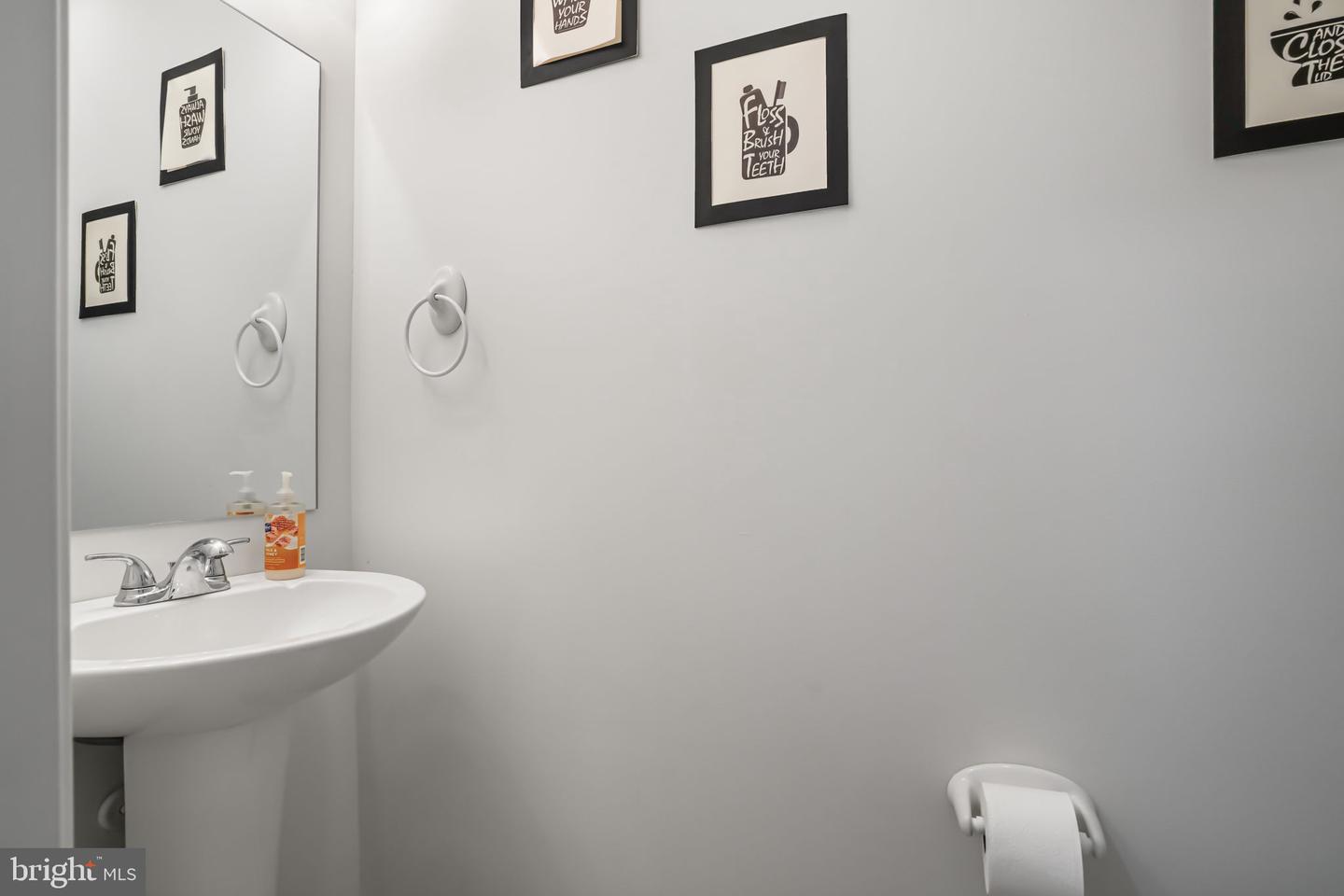 3105 MERIDIAN DR, GREENBACKVILLE, Virginia 23356, 3 Bedrooms Bedrooms, ,2 BathroomsBathrooms,Residential,For sale,3105 MERIDIAN DR,VAAC2002410 MLS # VAAC2002410