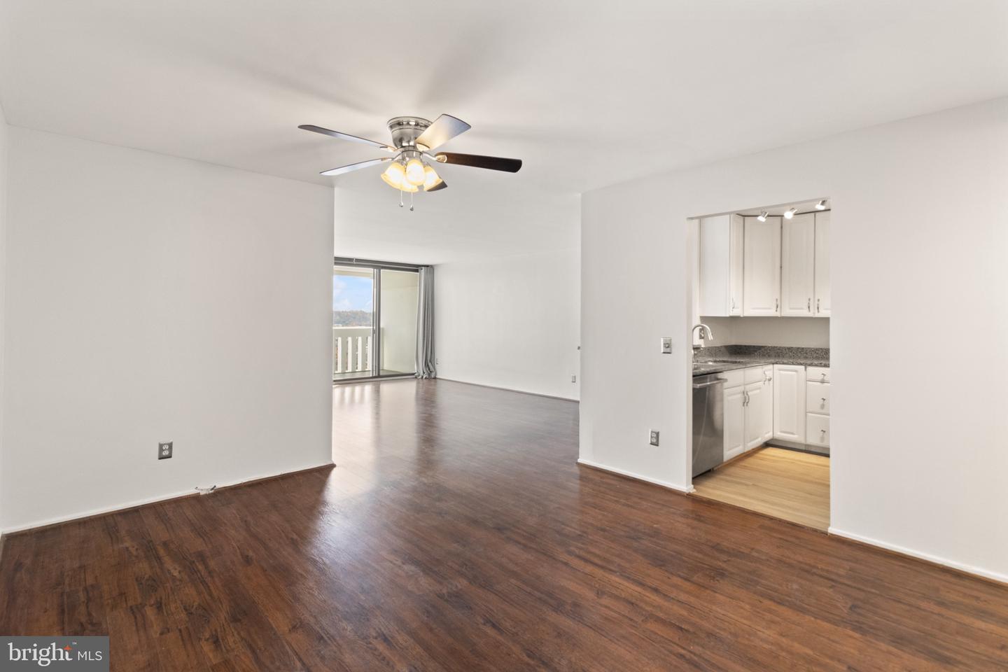 6101 EDSALL RD #1209, ALEXANDRIA, Virginia 22304, 1 Bedroom Bedrooms, ,1 BathroomBathrooms,Residential,For sale,6101 EDSALL RD #1209,VAAX2051898 MLS # VAAX2051898 6101 EDSALL RD #1209, ALEXANDRIA, Virginia 22304, 1 Bedroom Bedrooms, ,1 BathroomBathrooms,Residential,For sale,6101 EDSALL RD #1209,VAAX2051898 MLS # VAAX2051898