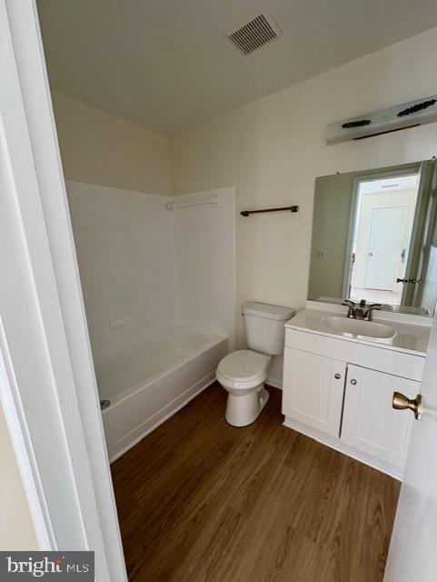 748 CHERRY TREE LN, WARRENTON, Virginia 20186, 3 Bedrooms Bedrooms, 6 Rooms Rooms,2 BathroomsBathrooms,Residential,For sale,748 CHERRY TREE LN,VAFQ2019704 MLS # VAFQ2019704