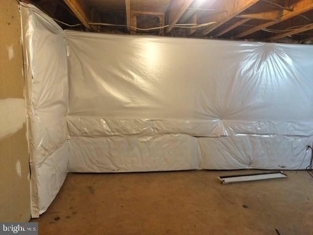 748 CHERRY TREE LN, WARRENTON, Virginia 20186, 3 Bedrooms Bedrooms, 6 Rooms Rooms,2 BathroomsBathrooms,Residential,For sale,748 CHERRY TREE LN,VAFQ2019704 MLS # VAFQ2019704