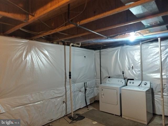 748 CHERRY TREE LN, WARRENTON, Virginia 20186, 3 Bedrooms Bedrooms, 6 Rooms Rooms,2 BathroomsBathrooms,Residential,For sale,748 CHERRY TREE LN,VAFQ2019704 MLS # VAFQ2019704