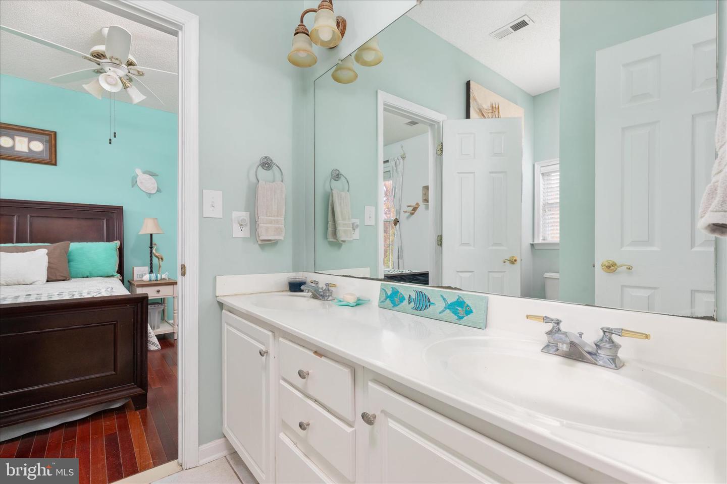 608 KERNSTOWN CT, WINCHESTER, Virginia 22601, 4 Bedrooms Bedrooms, ,3 BathroomsBathrooms,Residential,For sale,608 KERNSTOWN CT,VAWI2009492 MLS # VAWI2009492