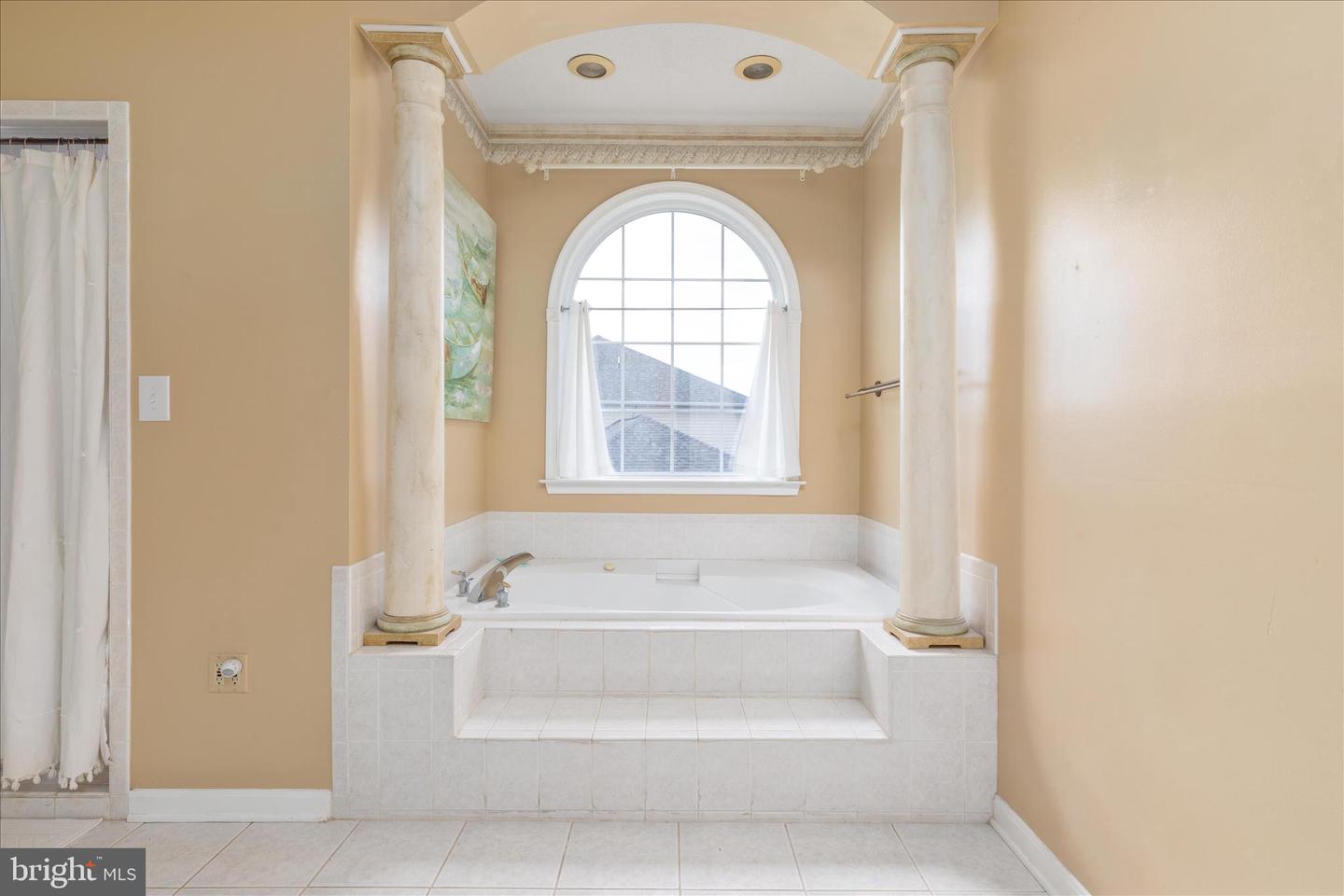 608 KERNSTOWN CT, WINCHESTER, Virginia 22601, 4 Bedrooms Bedrooms, ,3 BathroomsBathrooms,Residential,For sale,608 KERNSTOWN CT,VAWI2009492 MLS # VAWI2009492