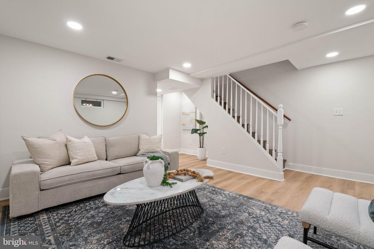 3013 MANNING ST, ALEXANDRIA, Virginia 22305, 2 Bedrooms Bedrooms, ,2 BathroomsBathrooms,Residential,For sale,3013 MANNING ST,VAAX2051902 MLS # VAAX2051902