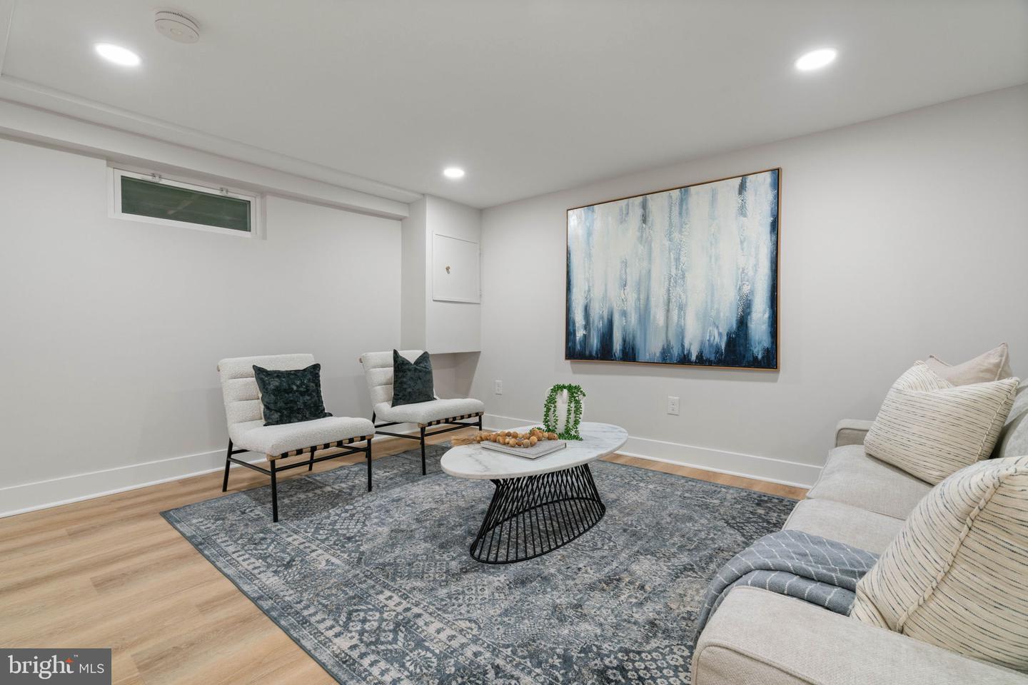 3013 MANNING ST, ALEXANDRIA, Virginia 22305, 2 Bedrooms Bedrooms, ,2 BathroomsBathrooms,Residential,For sale,3013 MANNING ST,VAAX2051902 MLS # VAAX2051902