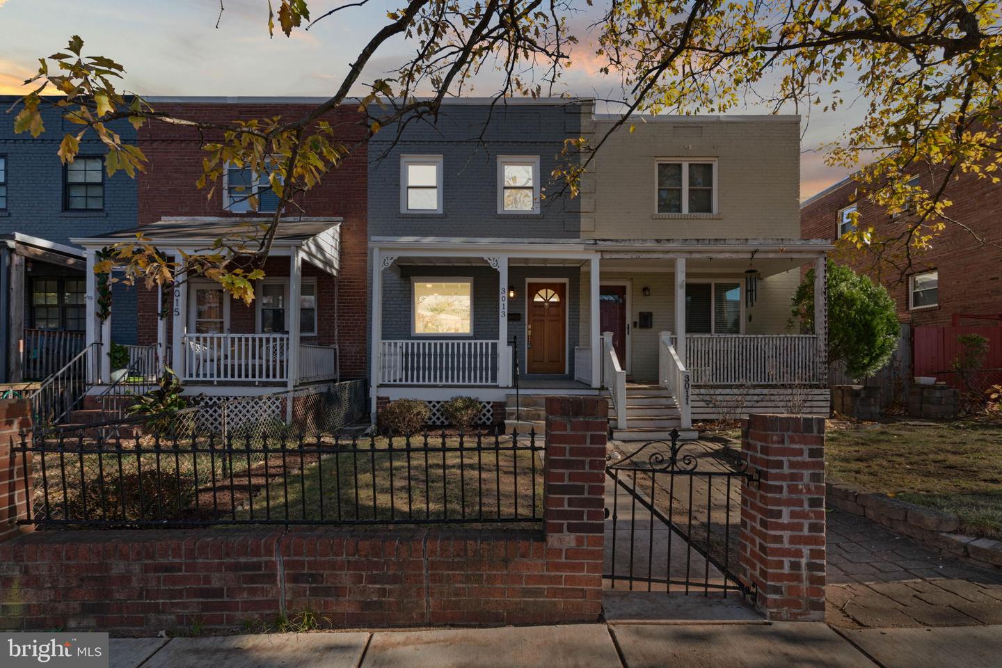 3013 MANNING ST, ALEXANDRIA, Virginia 22305, 2 Bedrooms Bedrooms, ,2 BathroomsBathrooms,Residential,For sale,3013 MANNING ST,VAAX2051902 MLS # VAAX2051902