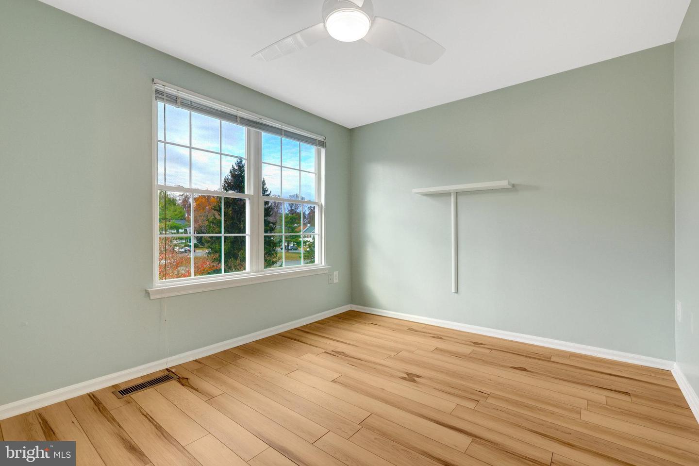 30 QUINCY CT, STERLING, Virginia 20165, 2 Bedrooms Bedrooms, ,2 BathroomsBathrooms,Residential,For sale,30 QUINCY CT,VALO2111326 MLS # VALO2111326