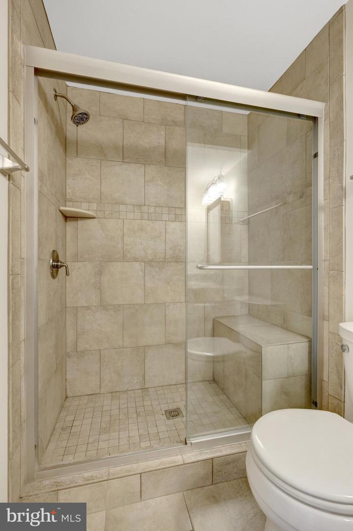 30 QUINCY CT, STERLING, Virginia 20165, 2 Bedrooms Bedrooms, ,2 BathroomsBathrooms,Residential,For sale,30 QUINCY CT,VALO2111326 MLS # VALO2111326