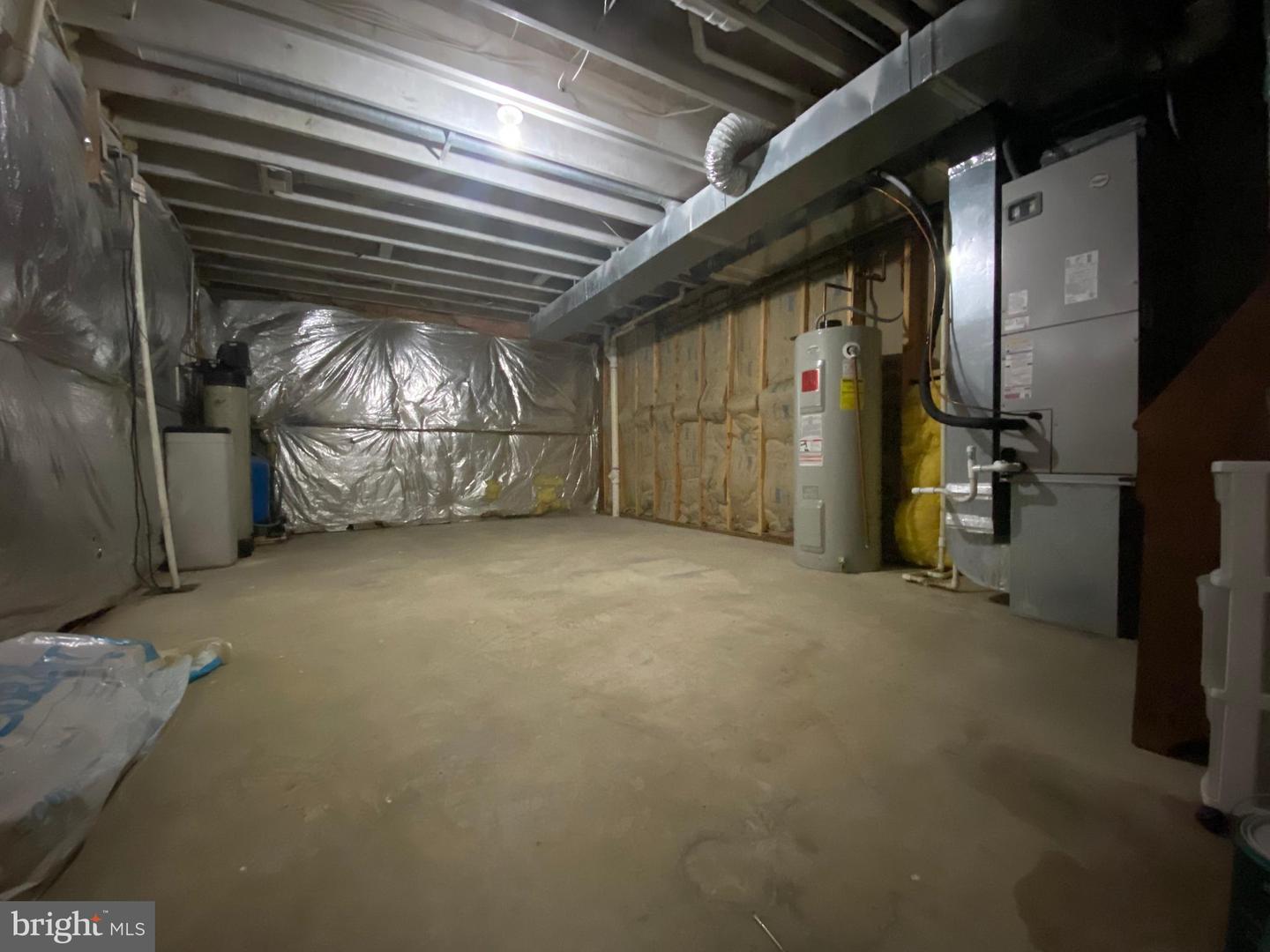 7931 E ROBERT E LEE CT, SPOTSYLVANIA, Virginia 22551, 4 Bedrooms Bedrooms, ,3 BathroomsBathrooms,Residential,For sale,7931 E ROBERT E LEE CT,VASP2037680 MLS # VASP2037680