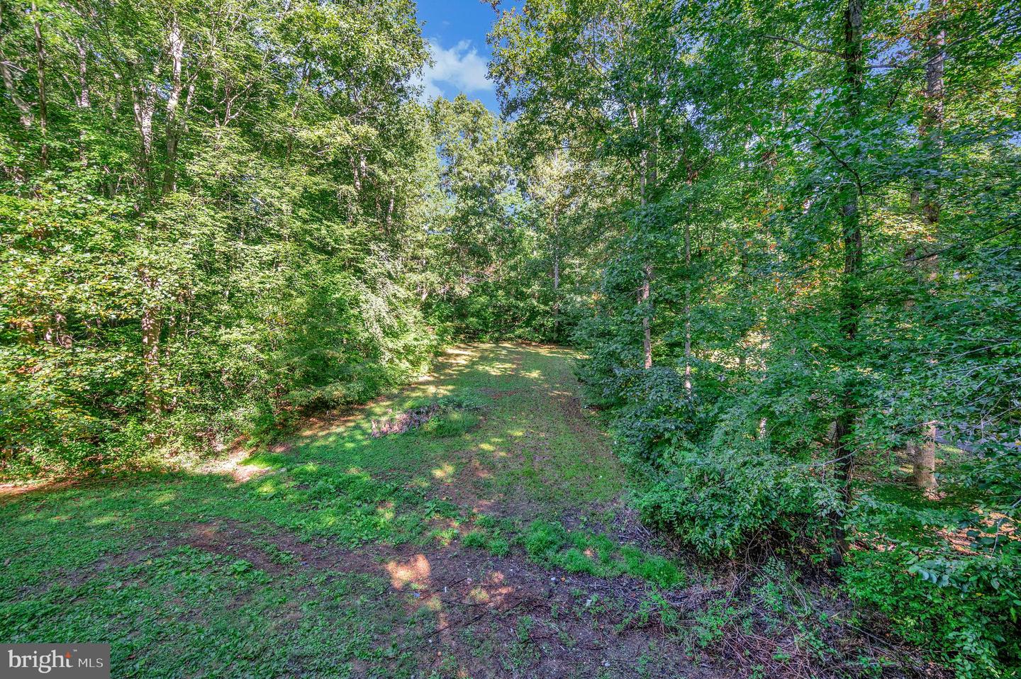 7931 E ROBERT E LEE CT, SPOTSYLVANIA, Virginia 22551, 4 Bedrooms Bedrooms, ,3 BathroomsBathrooms,Residential,For sale,7931 E ROBERT E LEE CT,VASP2037680 MLS # VASP2037680