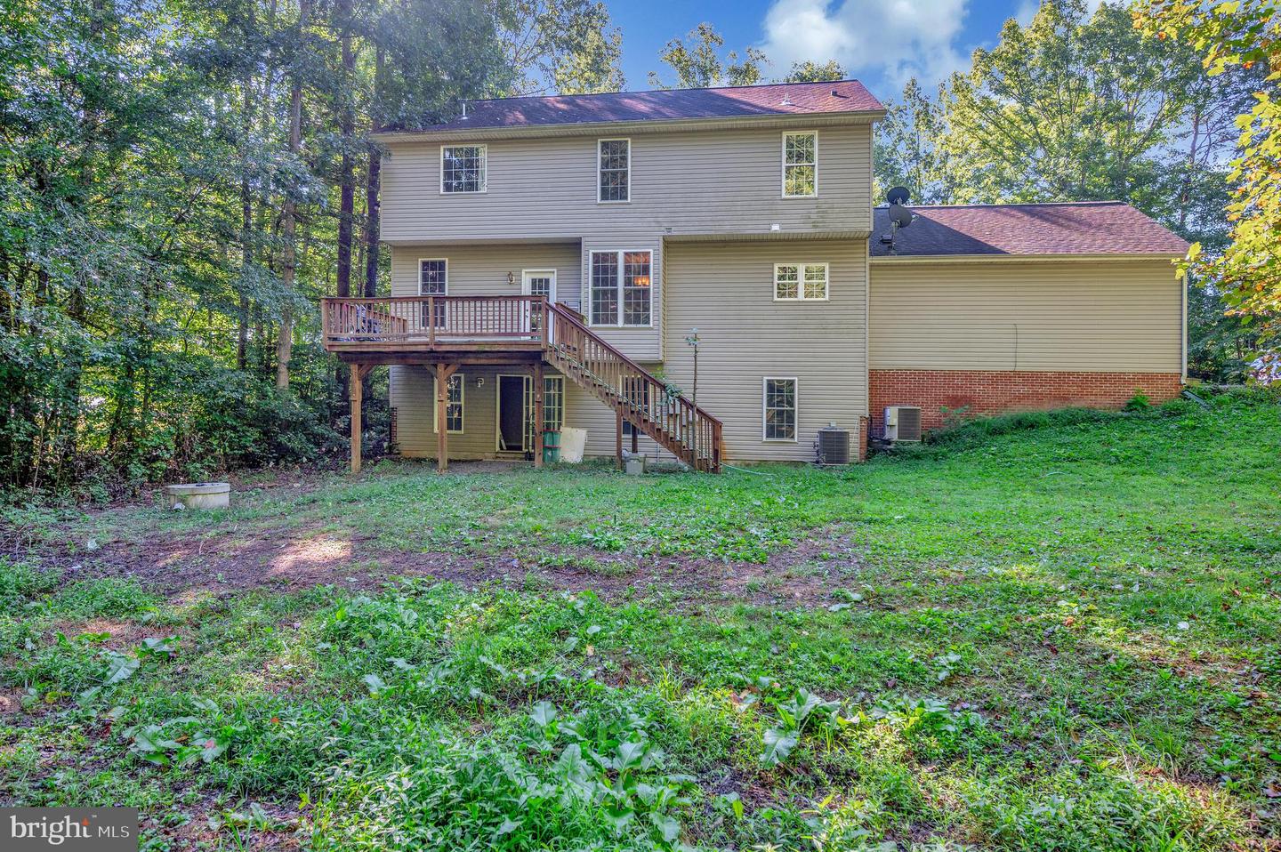 7931 E ROBERT E LEE CT, SPOTSYLVANIA, Virginia 22551, 4 Bedrooms Bedrooms, ,3 BathroomsBathrooms,Residential,For sale,7931 E ROBERT E LEE CT,VASP2037680 MLS # VASP2037680