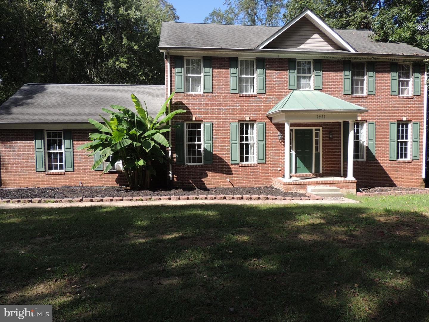 7931 E ROBERT E LEE CT, SPOTSYLVANIA, Virginia 22551, 4 Bedrooms Bedrooms, ,3 BathroomsBathrooms,Residential,For sale,7931 E ROBERT E LEE CT,VASP2037680 MLS # VASP2037680