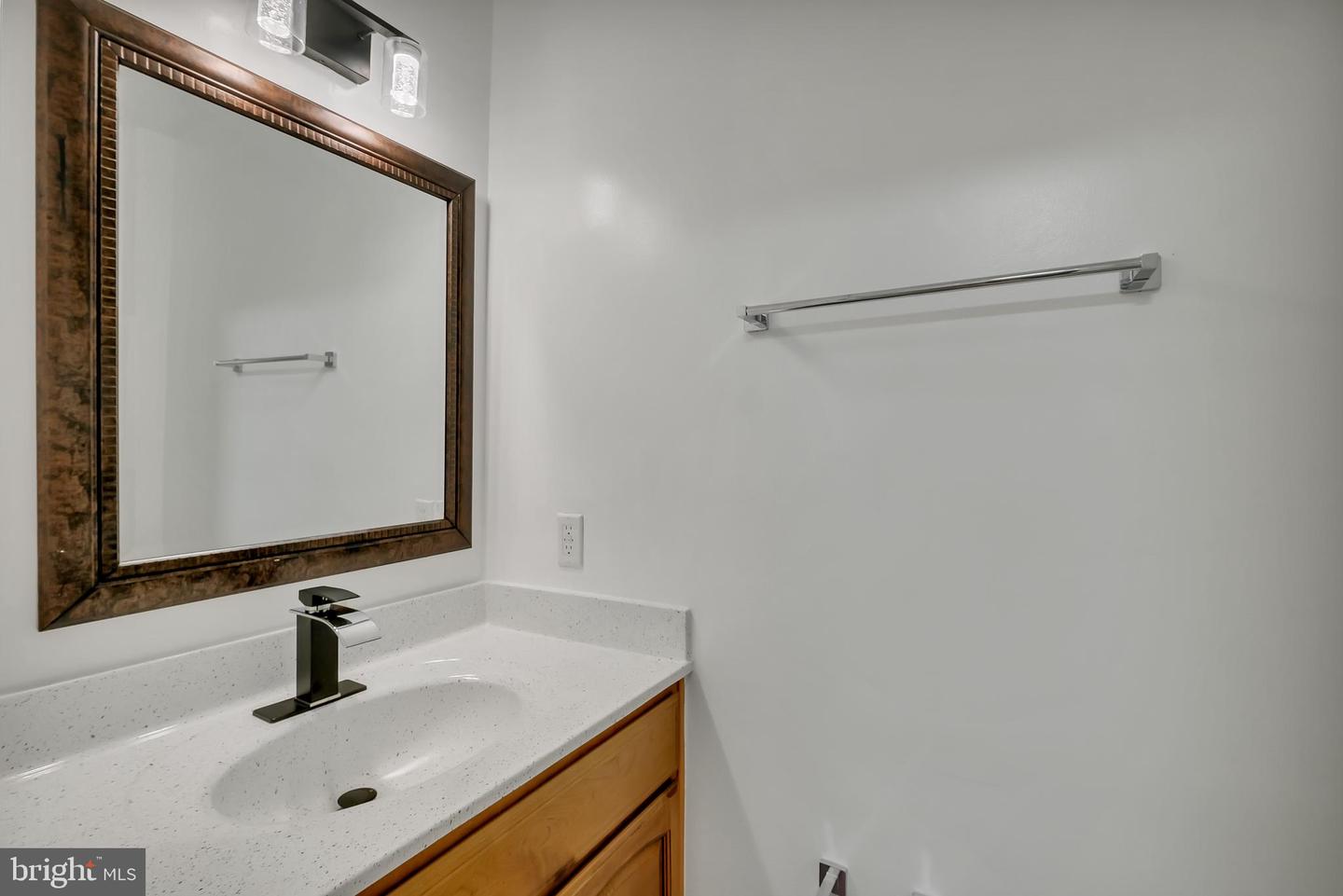 11972 HOLLY VIEW DR, WOODBRIDGE, Virginia 22192, 4 Bedrooms Bedrooms, ,3 BathroomsBathrooms,Residential,For sale,11972 HOLLY VIEW DR,VAPW2107982 MLS # VAPW2107982