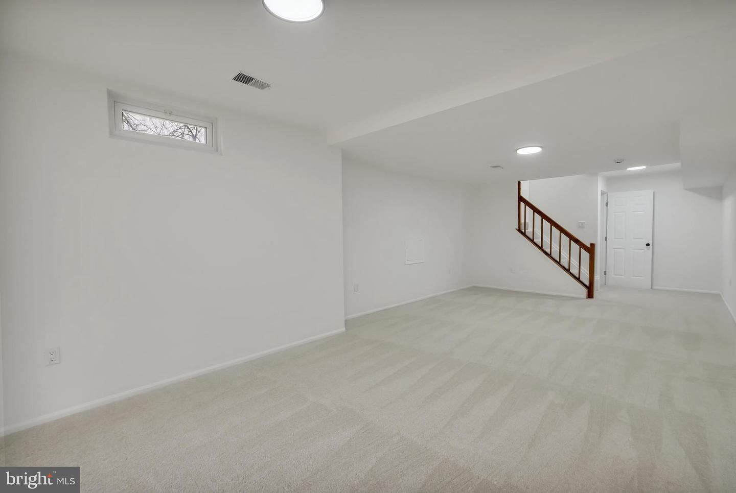 11972 HOLLY VIEW DR, WOODBRIDGE, Virginia 22192, 4 Bedrooms Bedrooms, ,3 BathroomsBathrooms,Residential,For sale,11972 HOLLY VIEW DR,VAPW2107982 MLS # VAPW2107982