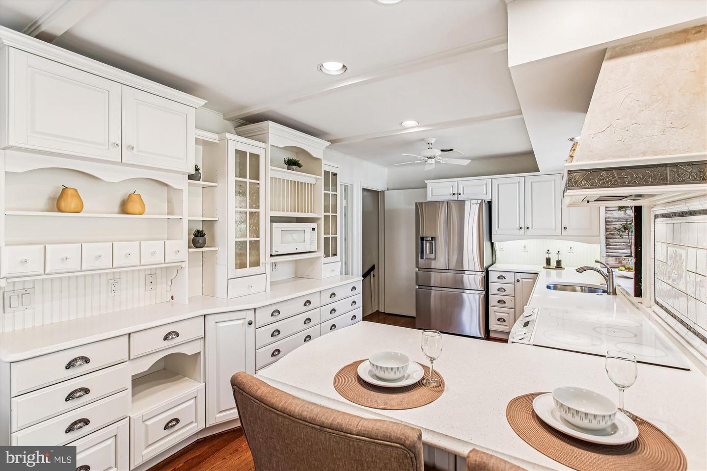 5112 LINETTE LN, ANNANDALE, Virginia 22003, 4 Bedrooms Bedrooms, ,2 BathroomsBathrooms,Residential,For sale,5112 LINETTE LN,VAFX2279658 MLS # VAFX2279658