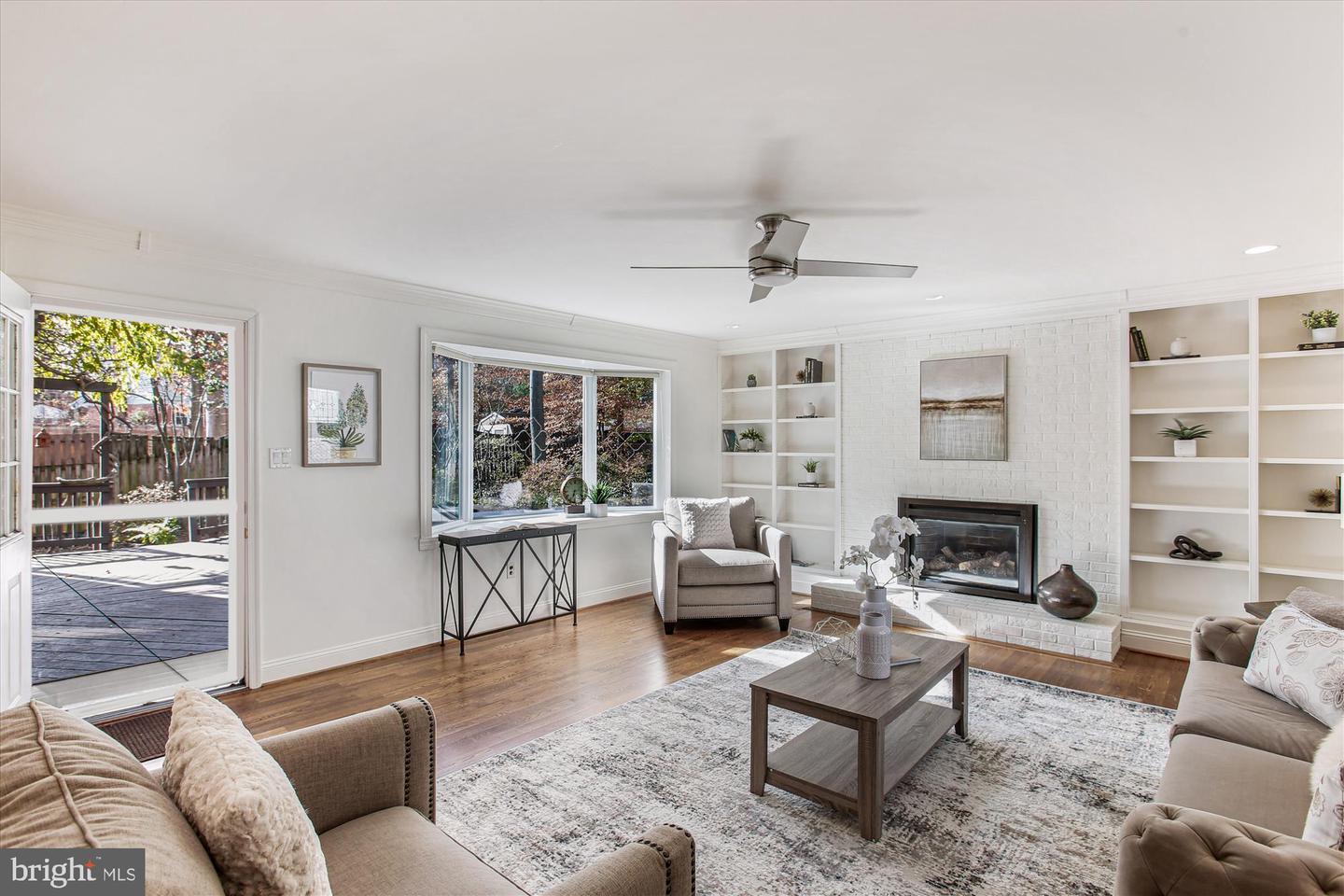 5112 LINETTE LN, ANNANDALE, Virginia 22003, 4 Bedrooms Bedrooms, ,2 BathroomsBathrooms,Residential,For sale,5112 LINETTE LN,VAFX2279658 MLS # VAFX2279658