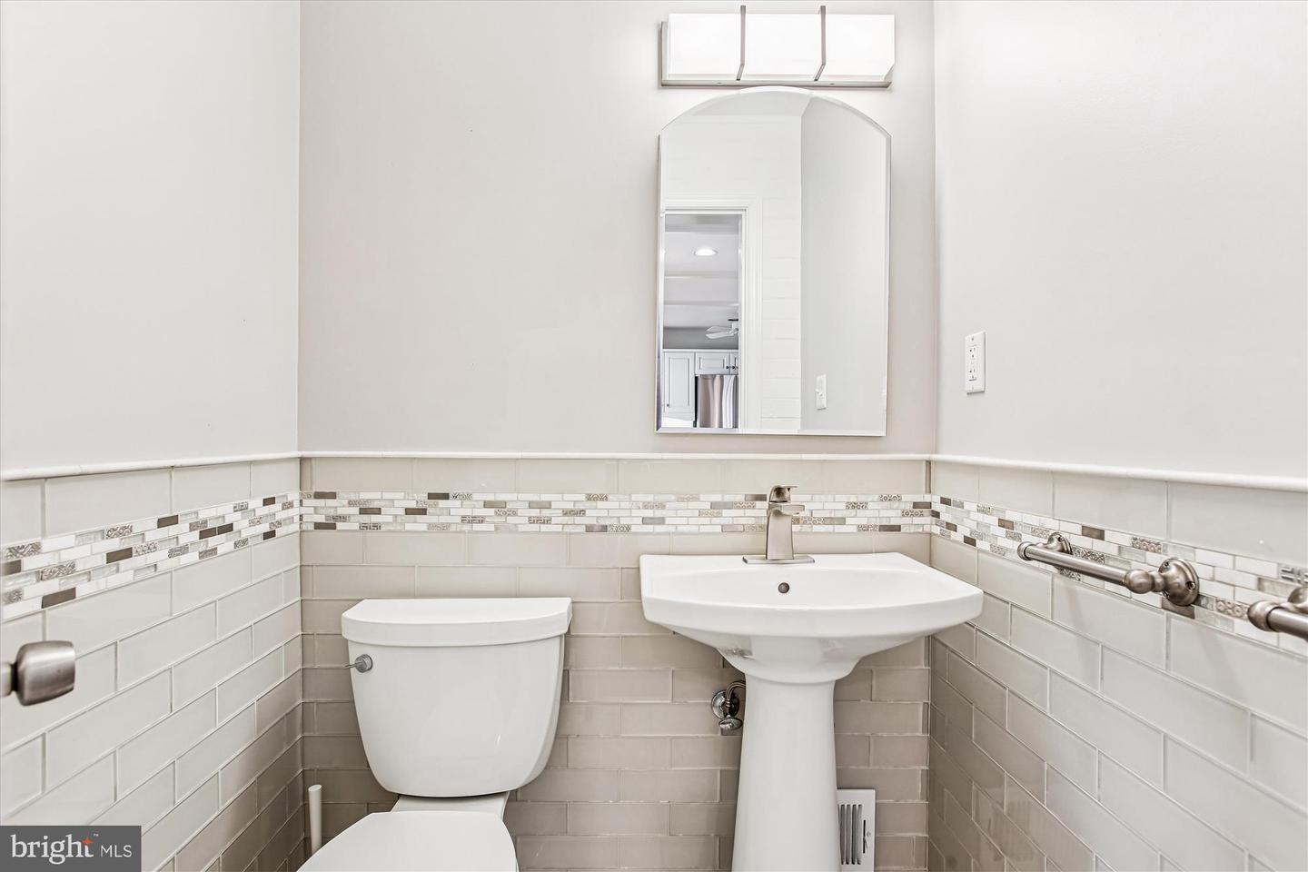 5112 LINETTE LN, ANNANDALE, Virginia 22003, 4 Bedrooms Bedrooms, ,2 BathroomsBathrooms,Residential,For sale,5112 LINETTE LN,VAFX2279658 MLS # VAFX2279658