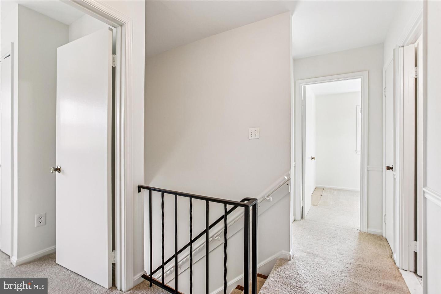 5112 LINETTE LN, ANNANDALE, Virginia 22003, 4 Bedrooms Bedrooms, ,2 BathroomsBathrooms,Residential,For sale,5112 LINETTE LN,VAFX2279658 MLS # VAFX2279658