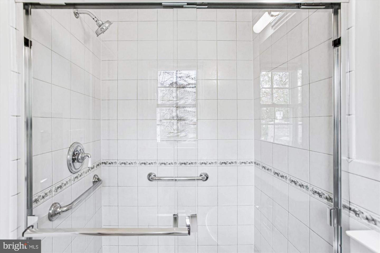 5112 LINETTE LN, ANNANDALE, Virginia 22003, 4 Bedrooms Bedrooms, ,2 BathroomsBathrooms,Residential,For sale,5112 LINETTE LN,VAFX2279658 MLS # VAFX2279658