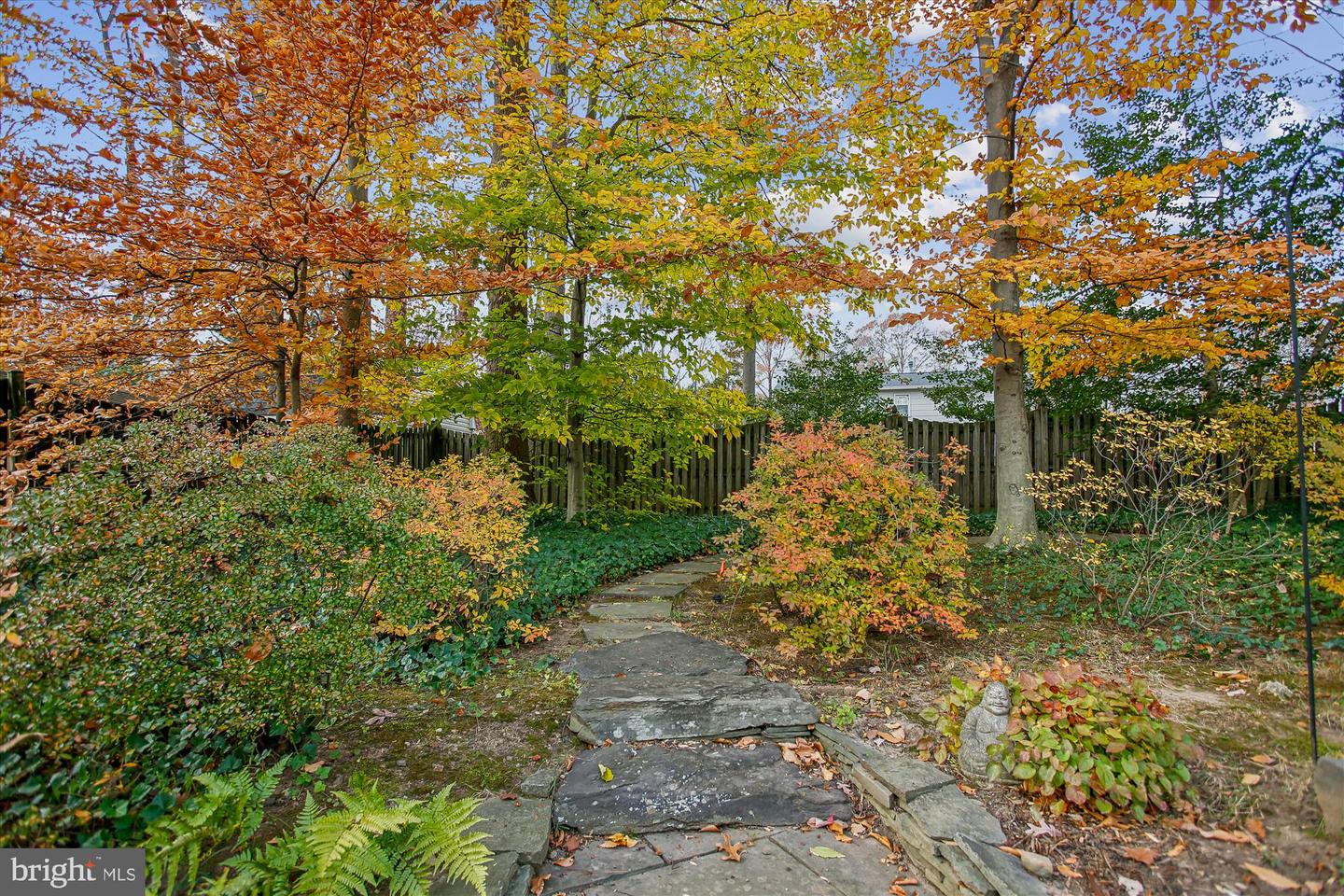 5112 LINETTE LN, ANNANDALE, Virginia 22003, 4 Bedrooms Bedrooms, ,2 BathroomsBathrooms,Residential,For sale,5112 LINETTE LN,VAFX2279658 MLS # VAFX2279658