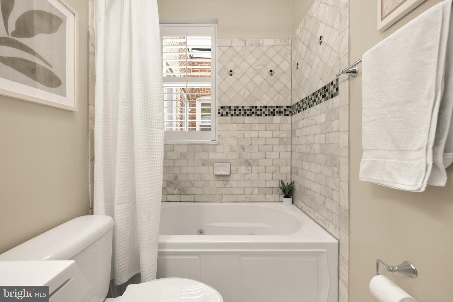 1813 KILBOURNE PL NW, WASHINGTON, District Of Columbia 20010, 5 Bedrooms Bedrooms, ,3 BathroomsBathrooms,Residential,For sale,1813 KILBOURNE PL NW,DCDC2232324 MLS # DCDC2232324 1813 KILBOURNE PL NW, WASHINGTON, District Of Columbia 20010, 5 Bedrooms Bedrooms, ,3 BathroomsBathrooms,Residential,For sale,1813 KILBOURNE PL NW,DCDC2232324 MLS # DCDC2232324