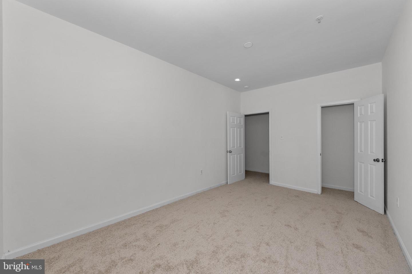 2409 BRYAN PL SE, WASHINGTON, District Of Columbia 20020, 5 Bedrooms Bedrooms, 9 Rooms Rooms,3 BathroomsBathrooms,Residential,For sale,2409 BRYAN PL SE,DCDC2232340 MLS # DCDC2232340