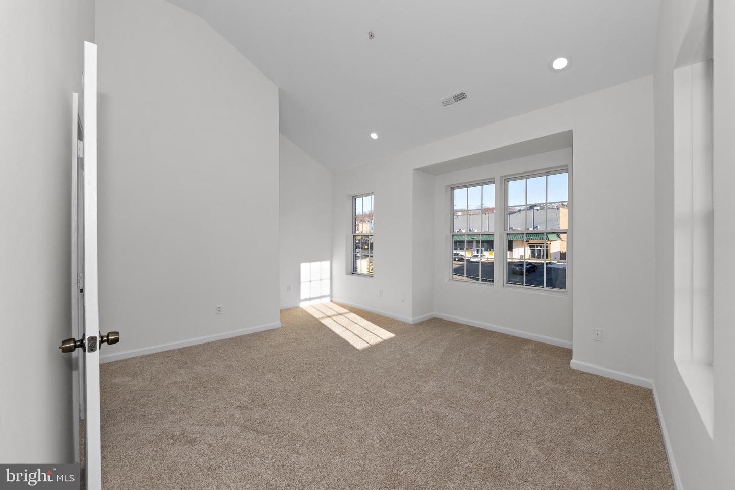 2409 BRYAN PL SE, WASHINGTON, District Of Columbia 20020, 5 Bedrooms Bedrooms, 9 Rooms Rooms,3 BathroomsBathrooms,Residential,For sale,2409 BRYAN PL SE,DCDC2232340 MLS # DCDC2232340