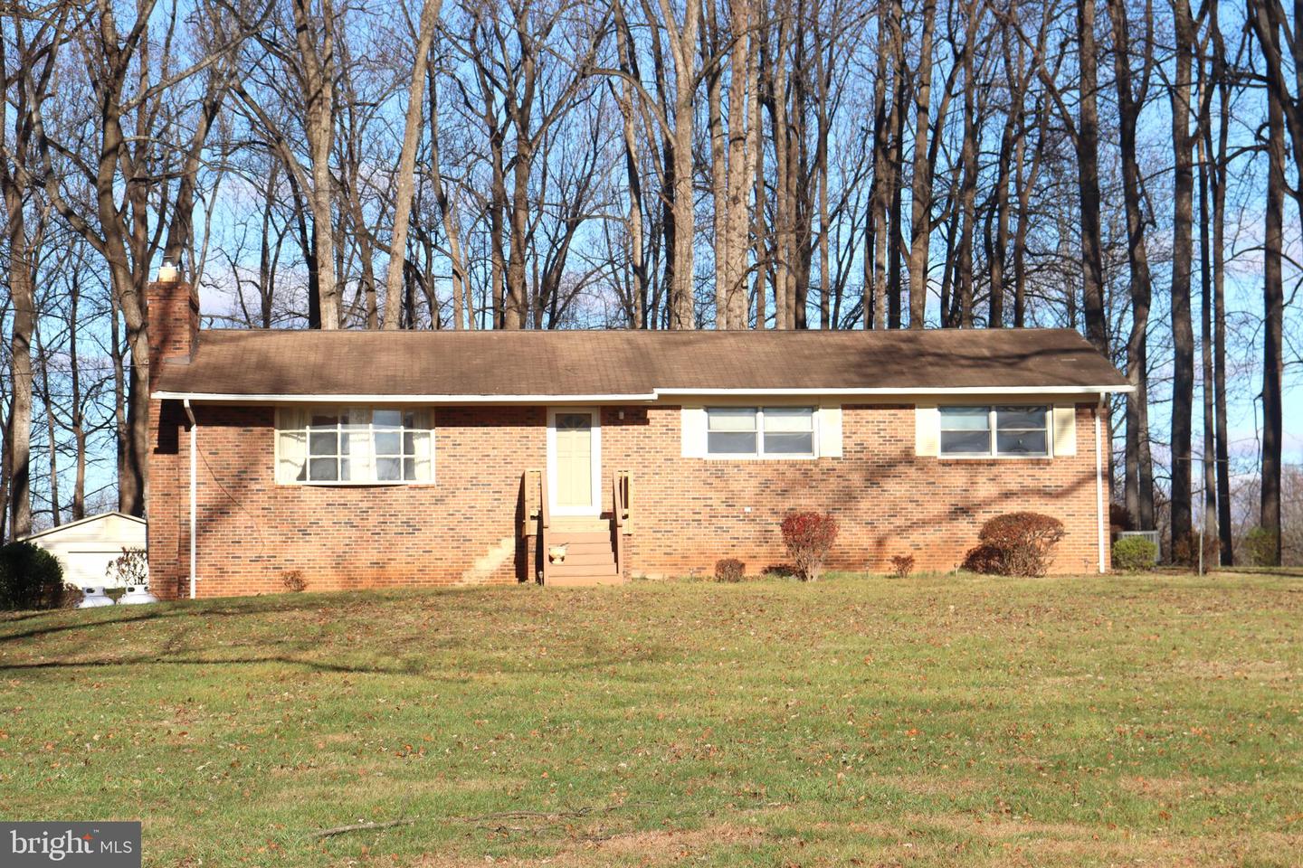 7502 AMBERVIEW LN, WARRENTON, Virginia 20186, 3 Bedrooms Bedrooms, ,3 BathroomsBathrooms,Residential,For sale,7502 AMBERVIEW LN,VAFQ2019708 MLS # VAFQ2019708