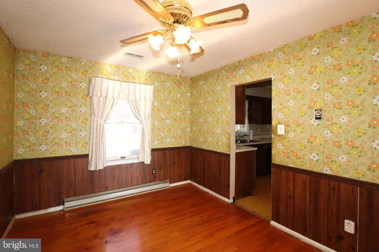 7502 AMBERVIEW LN, WARRENTON, Virginia 20186, 3 Bedrooms Bedrooms, ,3 BathroomsBathrooms,Residential,For sale,7502 AMBERVIEW LN,VAFQ2019708 MLS # VAFQ2019708