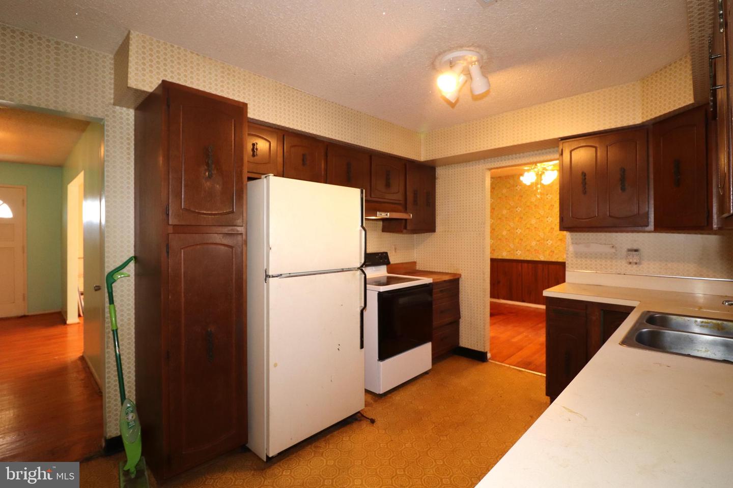 7502 AMBERVIEW LN, WARRENTON, Virginia 20186, 3 Bedrooms Bedrooms, ,3 BathroomsBathrooms,Residential,For sale,7502 AMBERVIEW LN,VAFQ2019708 MLS # VAFQ2019708