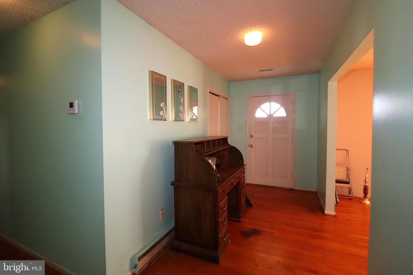 7502 AMBERVIEW LN, WARRENTON, Virginia 20186, 3 Bedrooms Bedrooms, ,3 BathroomsBathrooms,Residential,For sale,7502 AMBERVIEW LN,VAFQ2019708 MLS # VAFQ2019708