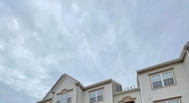 21855 LOCOMOTIVE TER #300, STERLING, Virginia 20166, 2 Bedrooms Bedrooms, 5 Rooms Rooms,2 BathroomsBathrooms,Residential,For sale,21855 LOCOMOTIVE TER #300,VALO2111344 MLS # VALO2111344