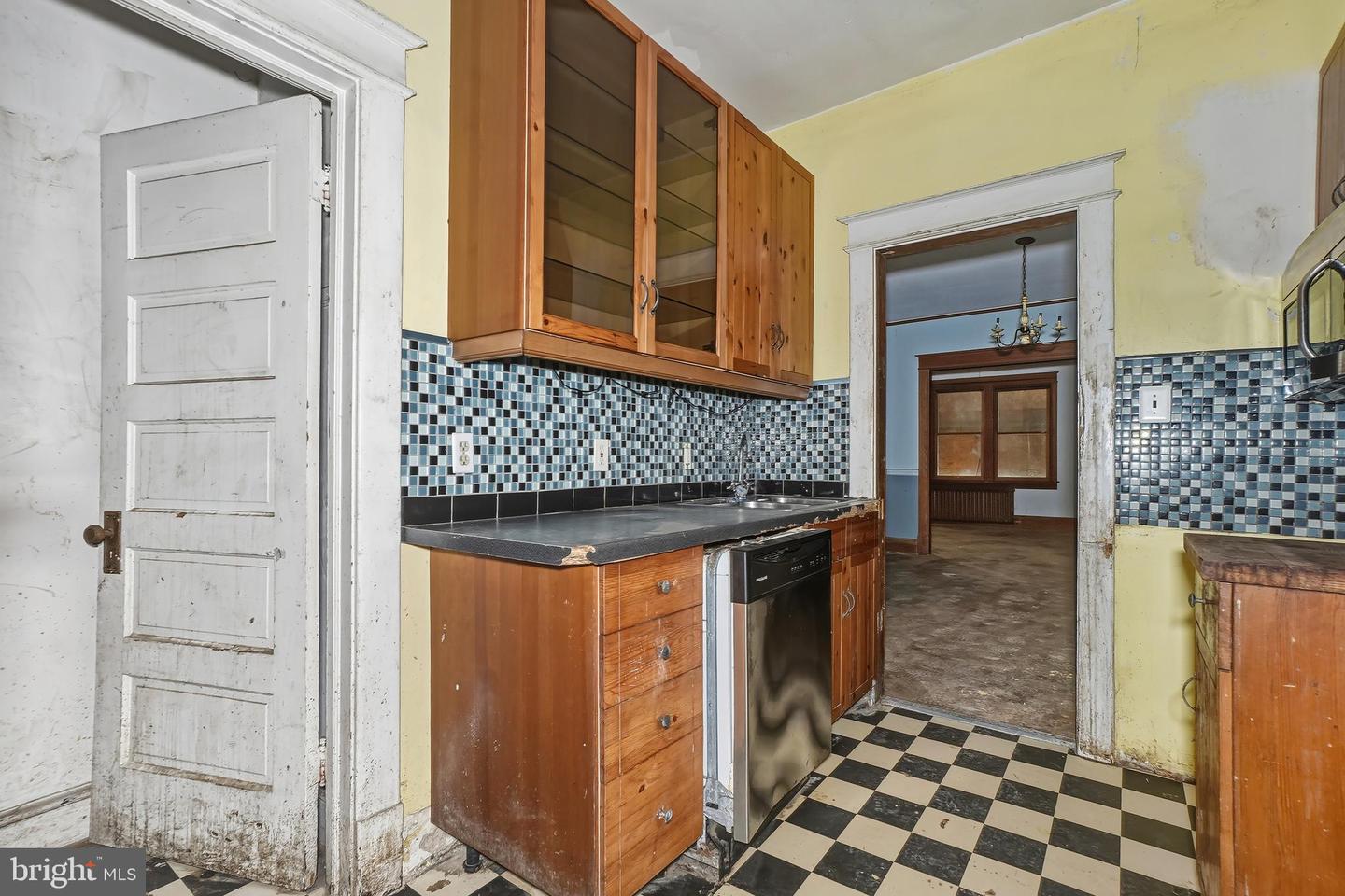 200 VAN BUREN ST NW, WASHINGTON, District Of Columbia 20012, 3 Bedrooms Bedrooms, ,2 BathroomsBathrooms,Residential,For sale,200 VAN BUREN ST NW,DCDC2201596 MLS # DCDC2201596