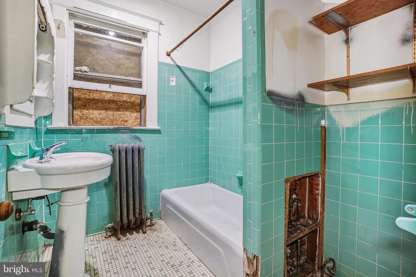 200 VAN BUREN ST NW, WASHINGTON, District Of Columbia 20012, 3 Bedrooms Bedrooms, ,2 BathroomsBathrooms,Residential,For sale,200 VAN BUREN ST NW,DCDC2201596 MLS # DCDC2201596