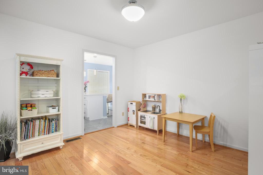 101 MONTICELLO CIR, LOCUST GROVE, Virginia 22508, 3 Bedrooms Bedrooms, ,2 BathroomsBathrooms,Residential,101 MONTICELLO CIR,VAOR2012484 MLS # VAOR2012484