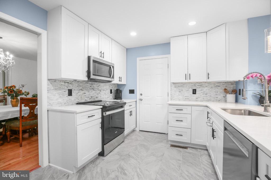 101 MONTICELLO CIR, LOCUST GROVE, Virginia 22508, 3 Bedrooms Bedrooms, ,2 BathroomsBathrooms,Residential,101 MONTICELLO CIR,VAOR2012484 MLS # VAOR2012484