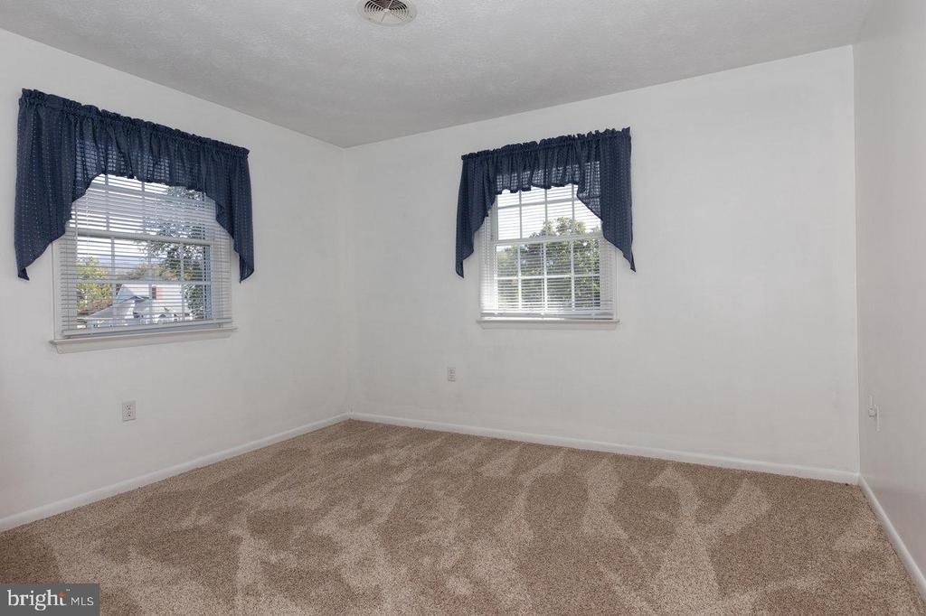 1 ROWE DR, LURAY, Virginia 22835, 3 Bedrooms Bedrooms, ,2 BathroomsBathrooms,Residential,1 ROWE DR,VAPA2005432 MLS # VAPA2005432