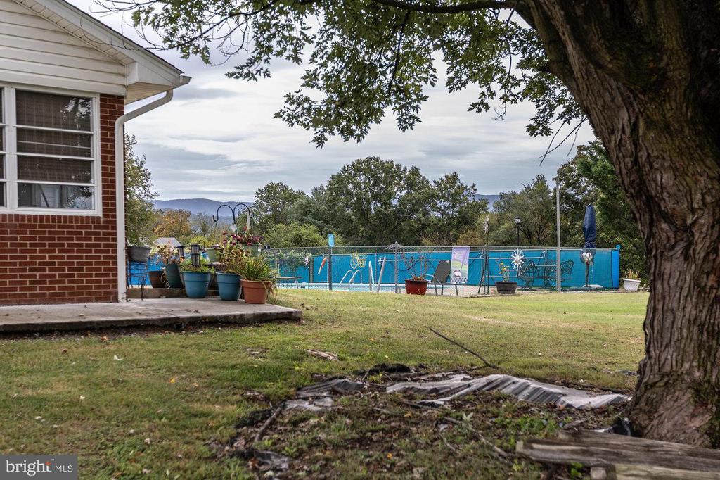 1 ROWE DR, LURAY, Virginia 22835, 3 Bedrooms Bedrooms, ,2 BathroomsBathrooms,Residential,1 ROWE DR,VAPA2005432 MLS # VAPA2005432