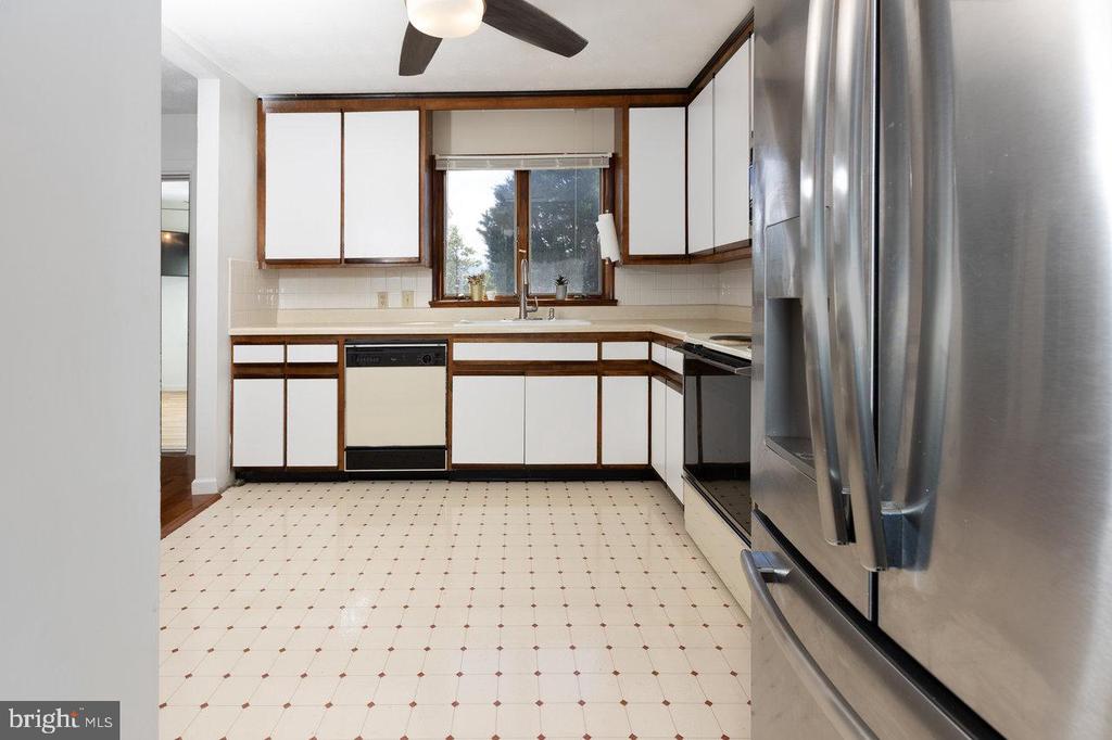 1 ROWE DR, LURAY, Virginia 22835, 3 Bedrooms Bedrooms, ,2 BathroomsBathrooms,Residential,1 ROWE DR,VAPA2005432 MLS # VAPA2005432