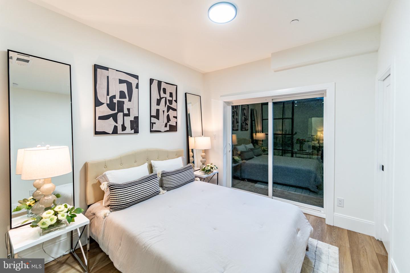 1714 EUCLID ST NW #2, WASHINGTON, District Of Columbia 20009, 2 Bedrooms Bedrooms, ,1 BathroomBathrooms,Residential,For sale,1714 EUCLID ST NW #2,DCDC2213266 MLS # DCDC2213266