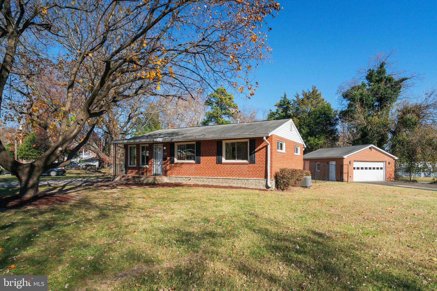 6225 BREN MAR DR, ALEXANDRIA, Virginia 22312, 3 Bedrooms Bedrooms, ,2 BathroomsBathrooms,Residential,For sale,6225 BREN MAR DR,VAFX2260810 MLS # VAFX2260810 6225 BREN MAR DR, ALEXANDRIA, Virginia 22312, 3 Bedrooms Bedrooms, ,2 BathroomsBathrooms,Residential,For sale,6225 BREN MAR DR,VAFX2260810 MLS # VAFX2260810