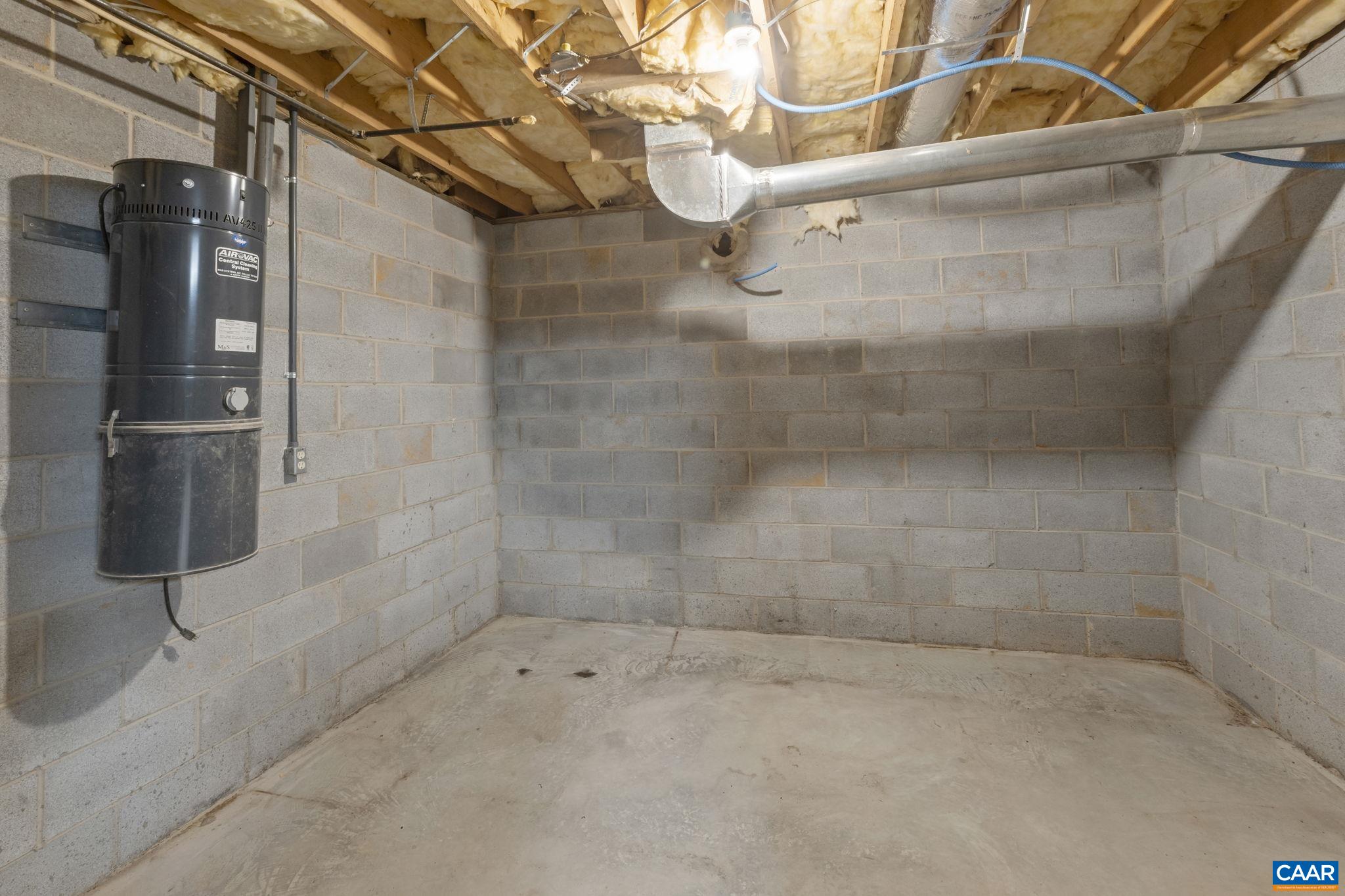 47 HOLLY SPRINGS DR, LOUISA, Virginia 23093, 3 Bedrooms Bedrooms, ,3 BathroomsBathrooms,Residential,Ginger Hill,47 HOLLY SPRINGS DR,669464 MLS # 669464