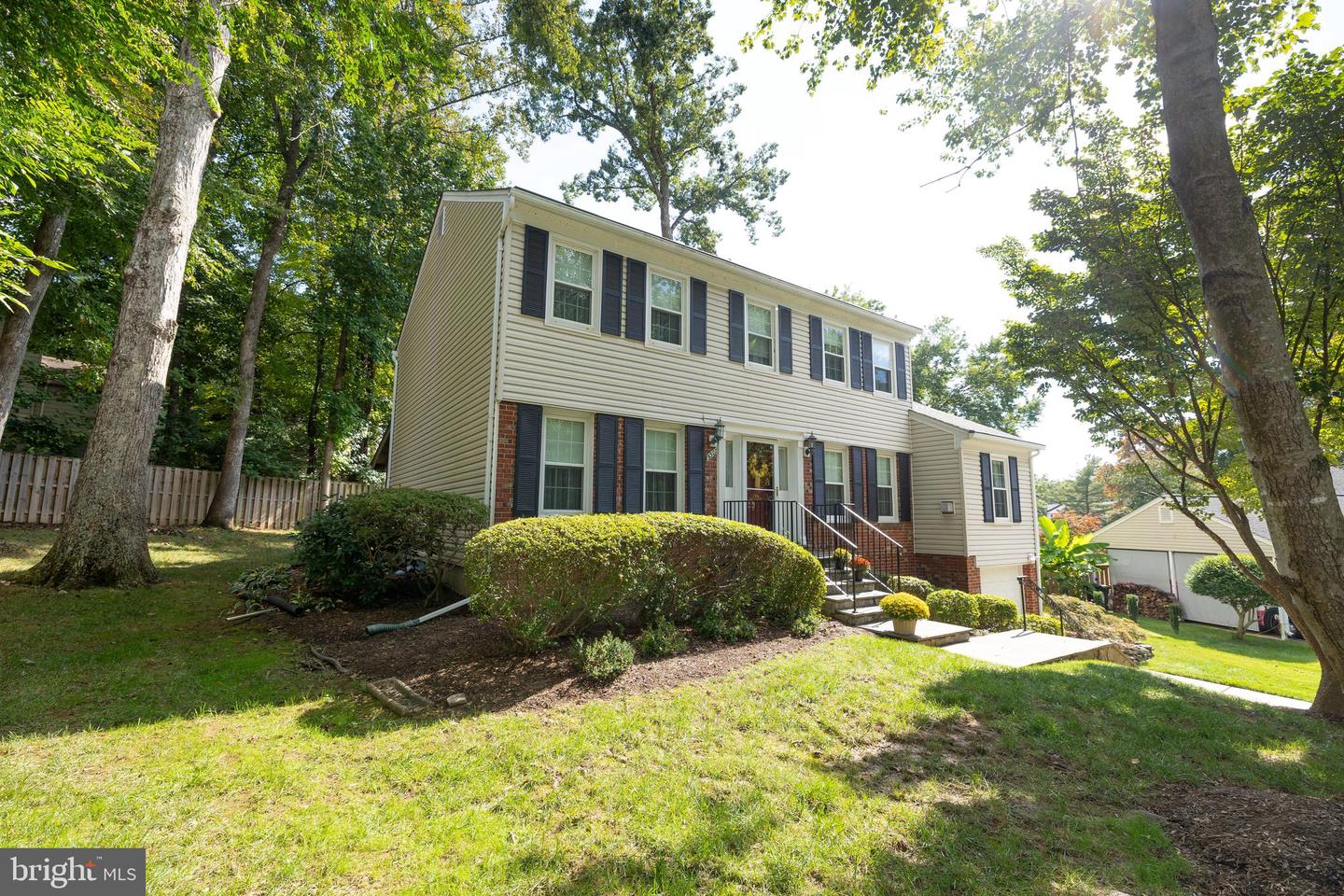 5307 AMBER CT, BURKE, Virginia 22015, 5 Bedrooms Bedrooms, ,2 BathroomsBathrooms,Residential,For sale,5307 AMBER CT,VAFX2264250 MLS # VAFX2264250