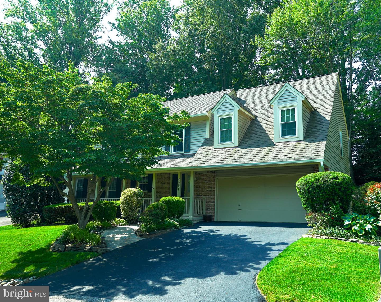 7921 OAK HOLLOW LN, FAIRFAX STATION, Virginia 22039, 3 Bedrooms Bedrooms, ,3 BathroomsBathrooms,Residential,For sale,7921 OAK HOLLOW LN,VAFX2264266 MLS # VAFX2264266