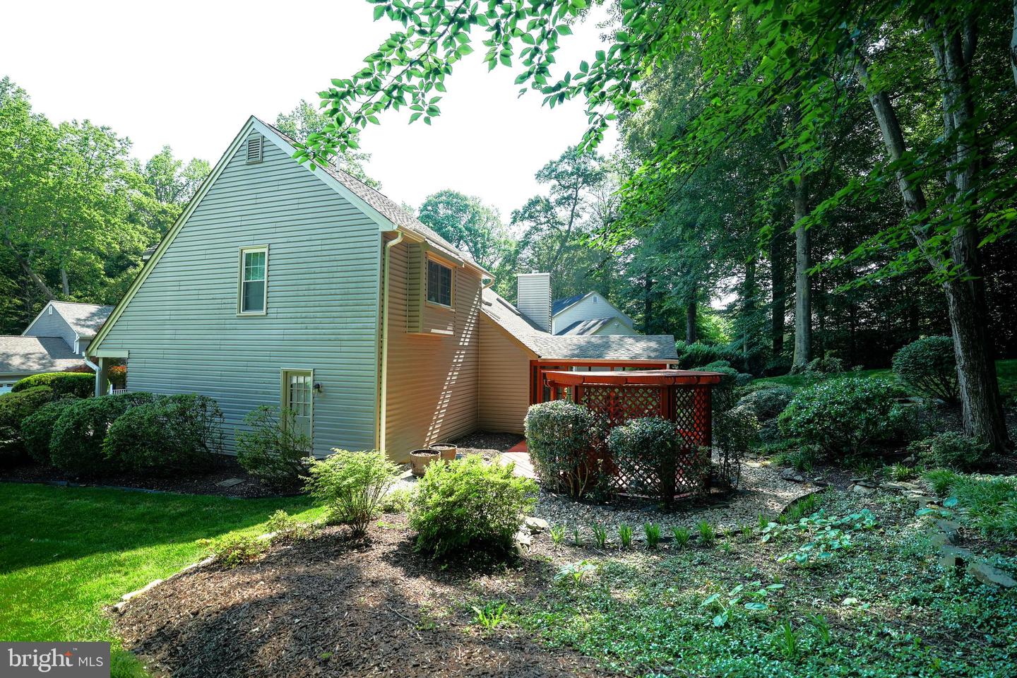 7921 OAK HOLLOW LN, FAIRFAX STATION, Virginia 22039, 3 Bedrooms Bedrooms, ,3 BathroomsBathrooms,Residential,For sale,7921 OAK HOLLOW LN,VAFX2264266 MLS # VAFX2264266